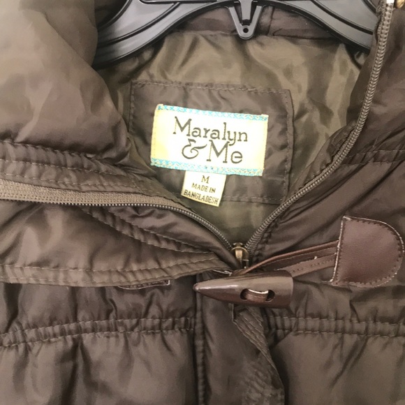 Macy’s green winter jacket faux fur NWT - Picture 2 of 4